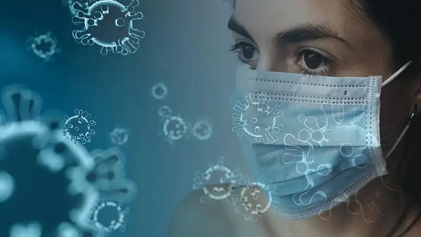 Woman wearing a mask as a COVID-19 safety measure